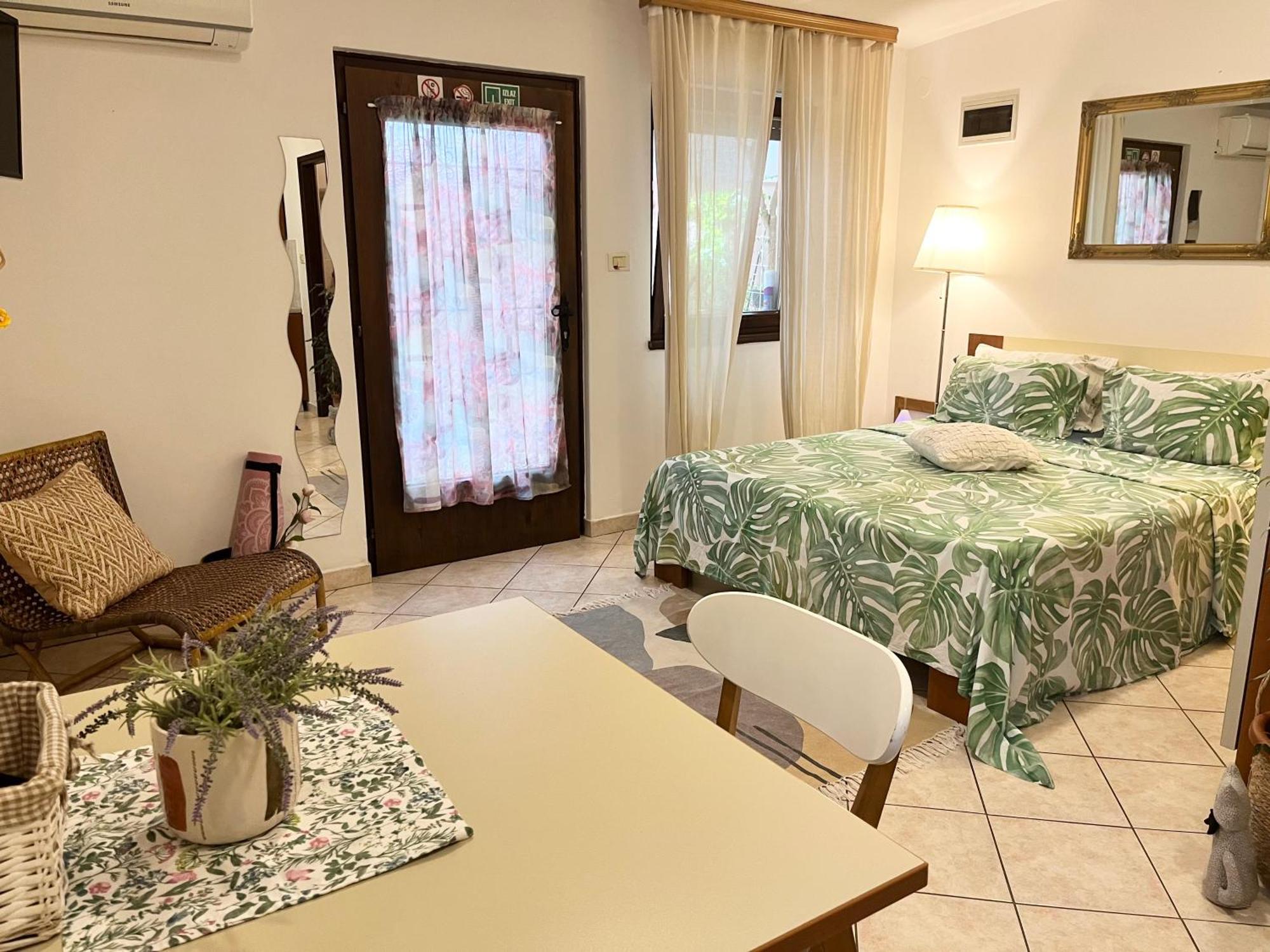 Biba Apartments พูลา ภายนอก รูปภาพ